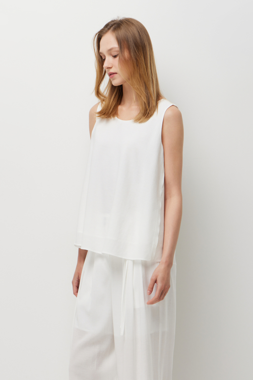https://img.benettonmall.com/PARTS/KS/26S/SAWS39631WH_MB_D2.jpg?cb=1778668868
