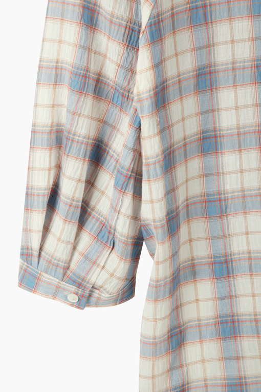 https://img.benettonmall.com/PARTS/KS/26S/SAWS42631BL_MB_D13.jpg?cb=1782918151