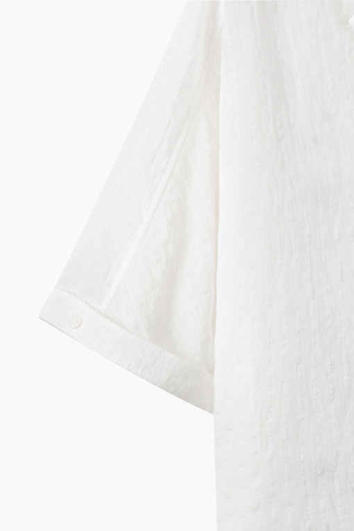 https://img.benettonmall.com/PARTS/KS/26S/SAWS43631WH_MB_D3.jpg?cb=1778668868