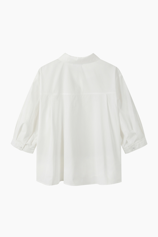https://img.benettonmall.com/PARTS/KS/26S/SAWS44631WH_MB_D11.jpg?cb=1782918151
