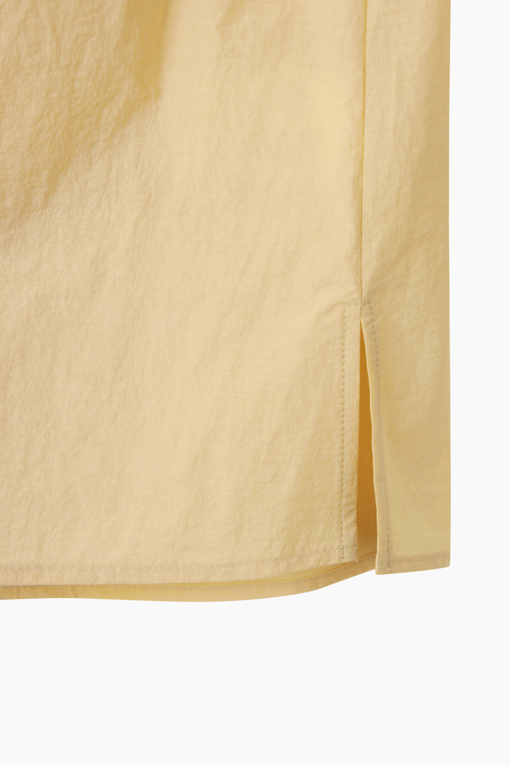https://img.benettonmall.com/PARTS/KS/26S/SAWS48631BG_MB_D14.jpg?cb=1782918151