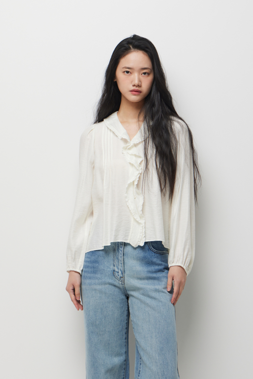 https://img.benettonmall.com/PARTS/KS/26S/SAWS49631IV_MB_D0.jpg?cb=1782918151