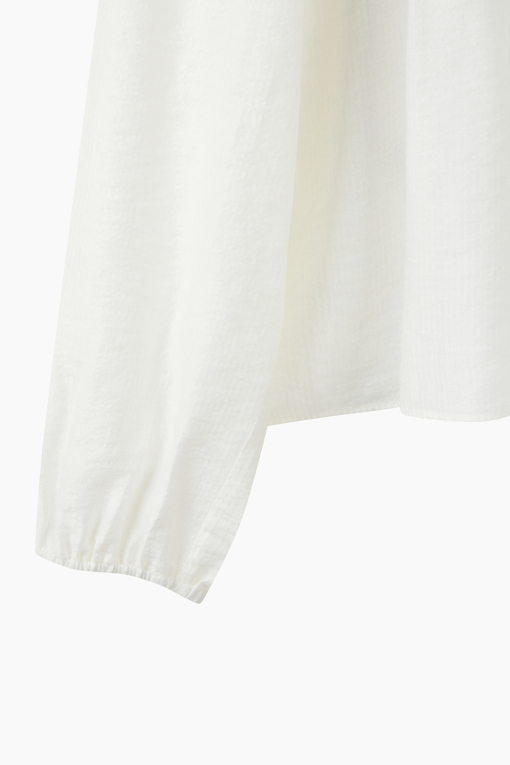 https://img.benettonmall.com/PARTS/KS/26S/SAWS49631IV_MB_D13.jpg?cb=1782918151