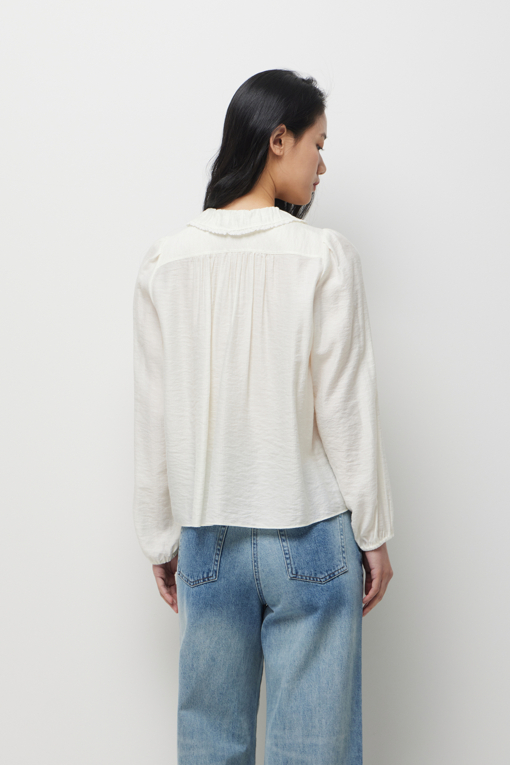 https://img.benettonmall.com/PARTS/KS/26S/SAWS49631IV_MB_D4.jpg?cb=1782918151