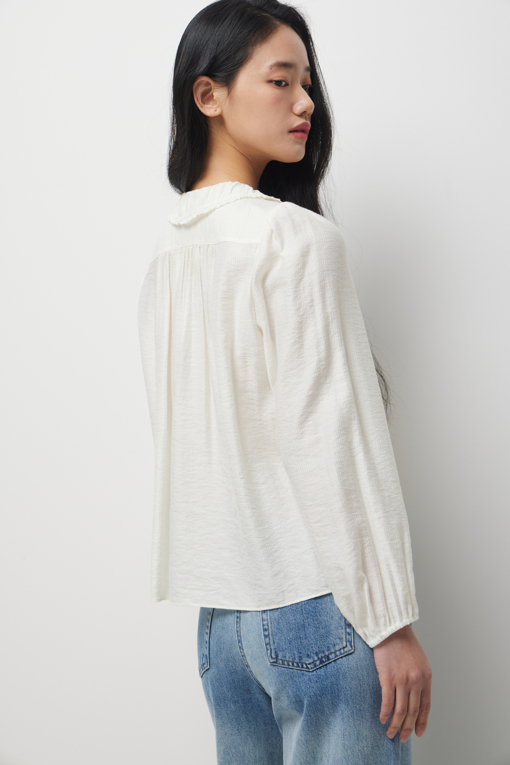https://img.benettonmall.com/PARTS/KS/26S/SAWS49631IV_MB_D6.jpg?cb=1782918151