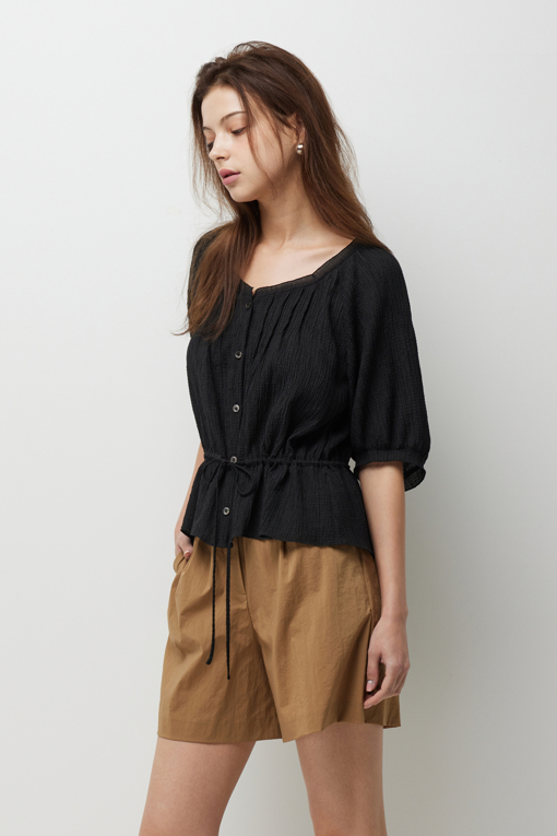 https://img.benettonmall.com/PARTS/KS/26S/SAWS50631BK_MB_D1.jpg?cb=1782918151