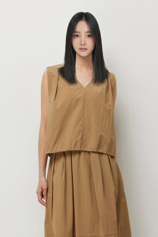 https://img.benettonmall.com/PARTS/KS/26S/SAWS52631BG_MB_D0.jpg?cb=1782918151