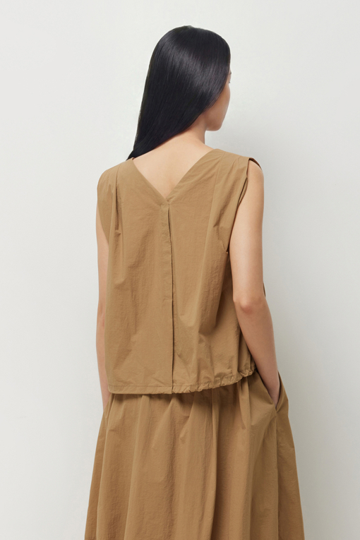 https://img.benettonmall.com/PARTS/KS/26S/SAWS52631BG_MB_D2.jpg?cb=1781170995