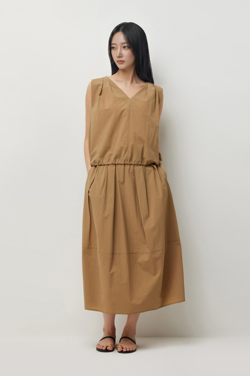 https://img.benettonmall.com/PARTS/KS/26S/SAWS52631BG_MB_D5.jpg?cb=1781170995