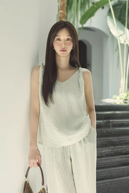 https://img.benettonmall.com/PARTS/KS/26S/SAWS54631GN_MB.jpg?cb=1778668868