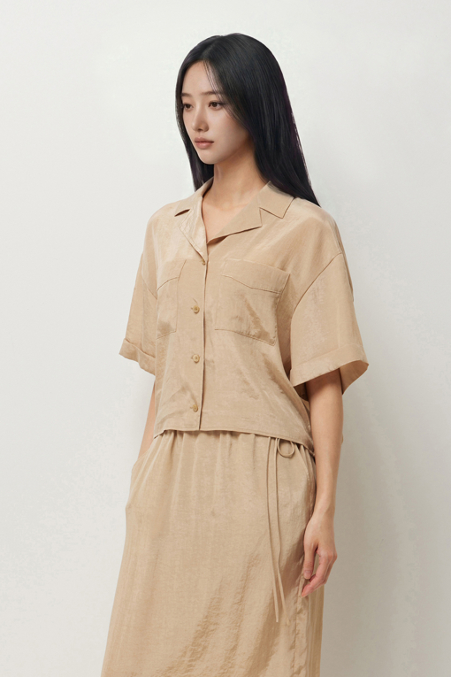 https://img.benettonmall.com/PARTS/KS/26S/SAWS55631BE_MB_D1.jpg?cb=1781170995
