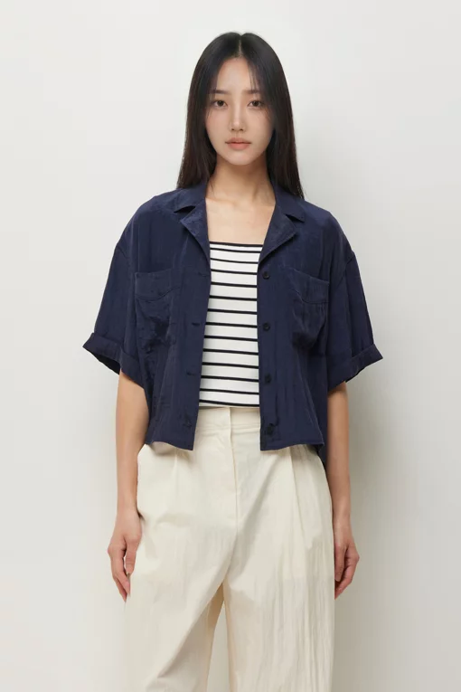 https://img.benettonmall.com/PARTS/KS/26S/SAWS55631DN_MB.jpg?cb=1781170995