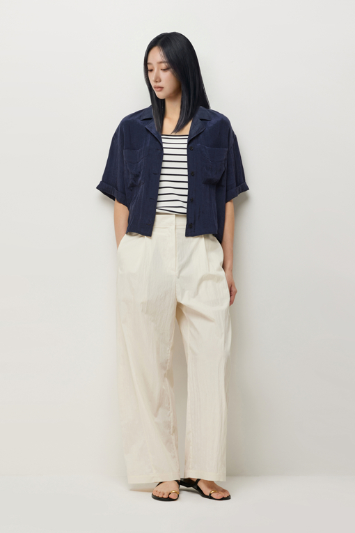 https://img.benettonmall.com/PARTS/KS/26S/SAWS55631DN_MB_D5.jpg?cb=1781170995