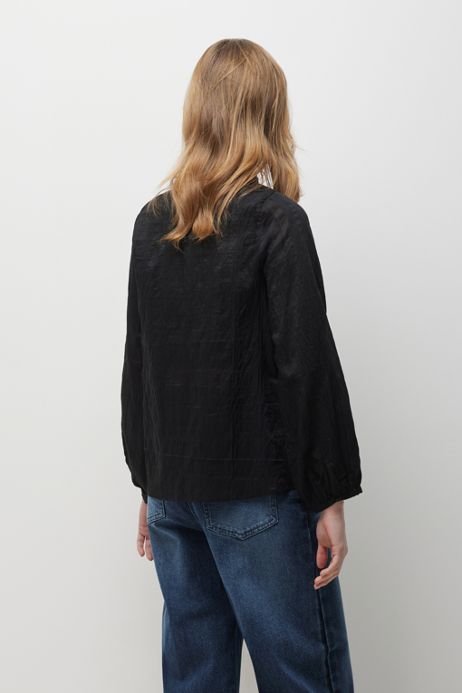 https://img.benettonmall.com/PARTS/KS/26S/SAWS81631BK_MB_D2.jpg?cb=1778668868