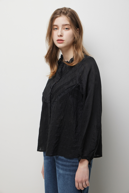 https://img.benettonmall.com/PARTS/KS/26S/SAWS81631BK_MB_D3.jpg?cb=1778668868