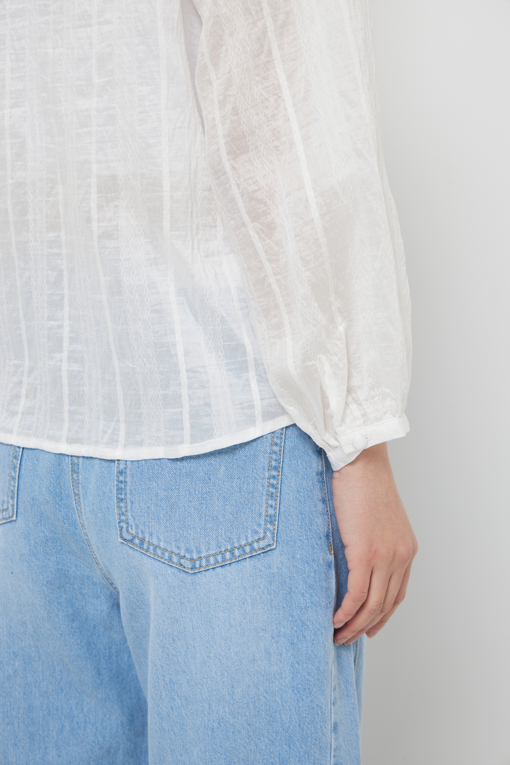 https://img.benettonmall.com/PARTS/KS/26S/SAWS81631WH_MB_D4.jpg?cb=1778668868
