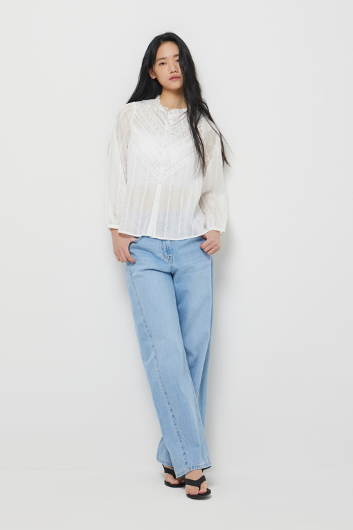 https://img.benettonmall.com/PARTS/KS/26S/SAWS81631WH_MB_D5.jpg?cb=1778668868