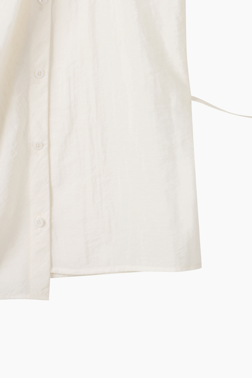 https://img.benettonmall.com/PARTS/KS/26S/SAWSE3631CR_MB_D14.jpg?cb=1778668868