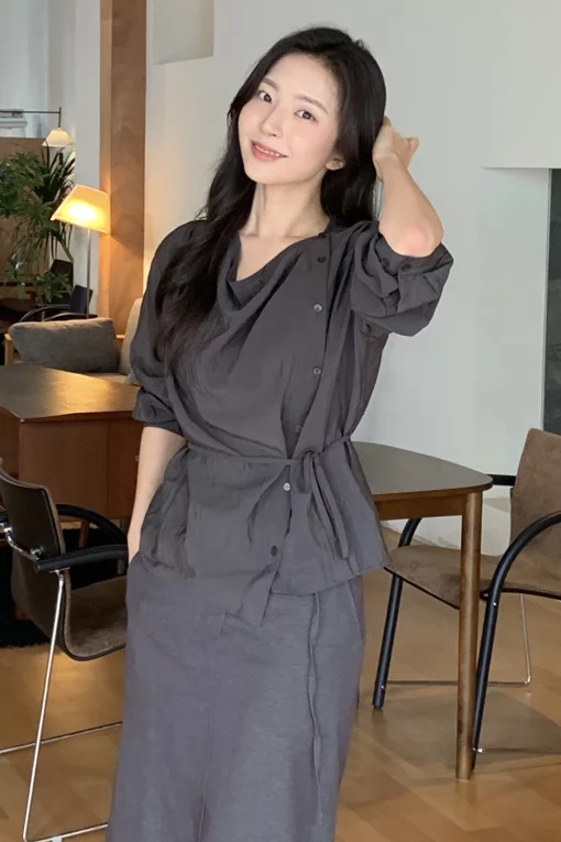 https://img.benettonmall.com/PARTS/KS/26S/SAWSE3631DG_MB.jpg?cb=1778668868