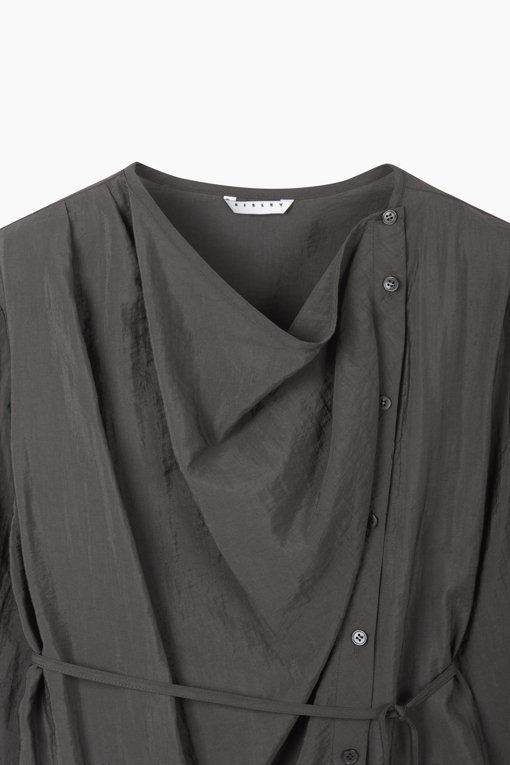 https://img.benettonmall.com/PARTS/KS/26S/SAWSE3631DG_MB_D12.jpg?cb=1778668868