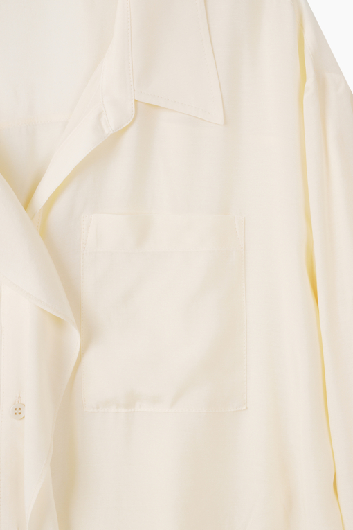 https://img.benettonmall.com/PARTS/KS/26S/SAWSE4631CR_MB_D13.jpg?cb=1778668868