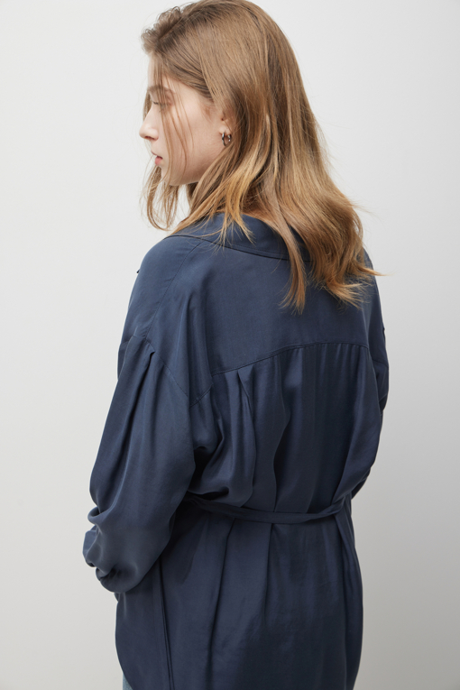 https://img.benettonmall.com/PARTS/KS/26S/SAWSE4631NY_MB_D9.jpg?cb=1778668868