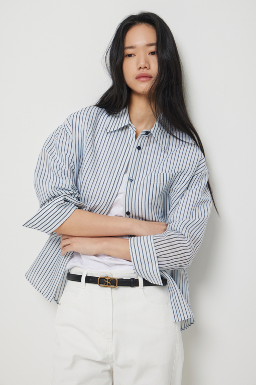 https://img.benettonmall.com/PARTS/KS/26S/SAWSE5631LB_MB_D1.jpg?cb=1778668868