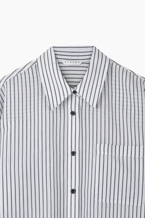 https://img.benettonmall.com/PARTS/KS/26S/SAWSE5631LB_MB_D12.jpg?cb=1778668868