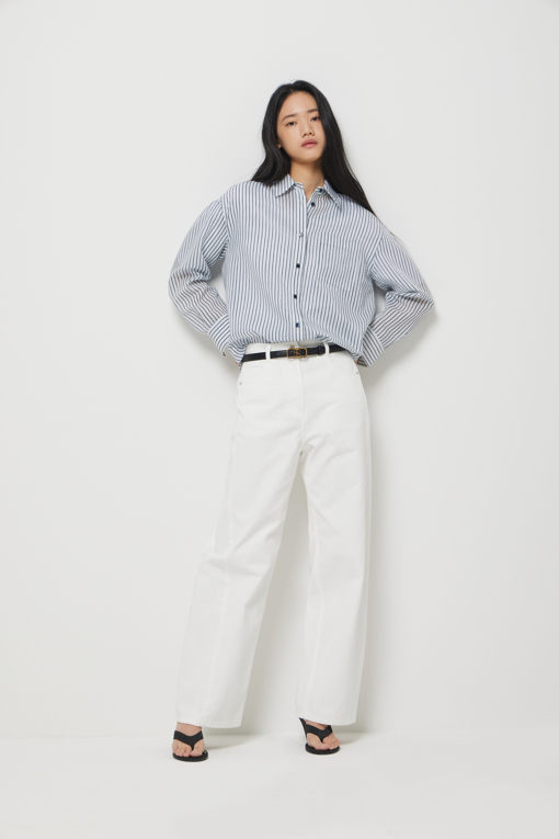 https://img.benettonmall.com/PARTS/KS/26S/SAWSE5631LB_MB_D3.jpg?cb=1778668868
