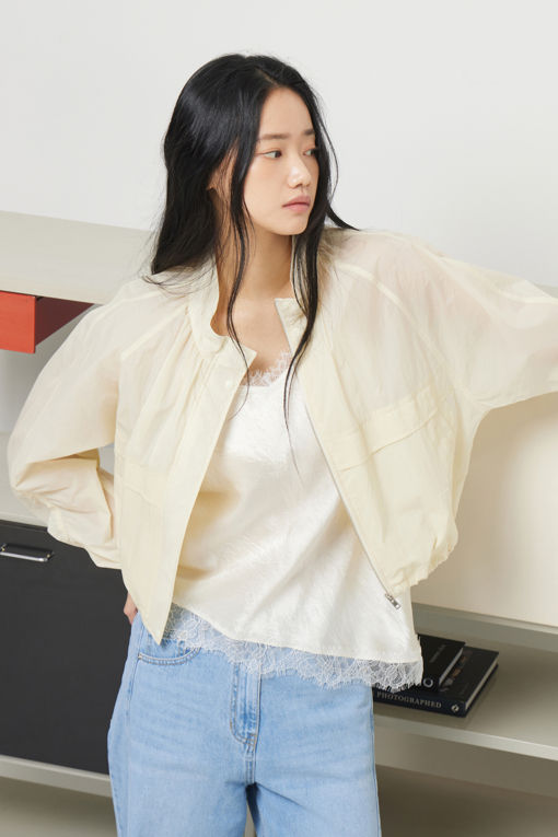 https://img.benettonmall.com/PARTS/KS/26S/SAWSE6631IV_MB_D1.jpg?cb=1778668868