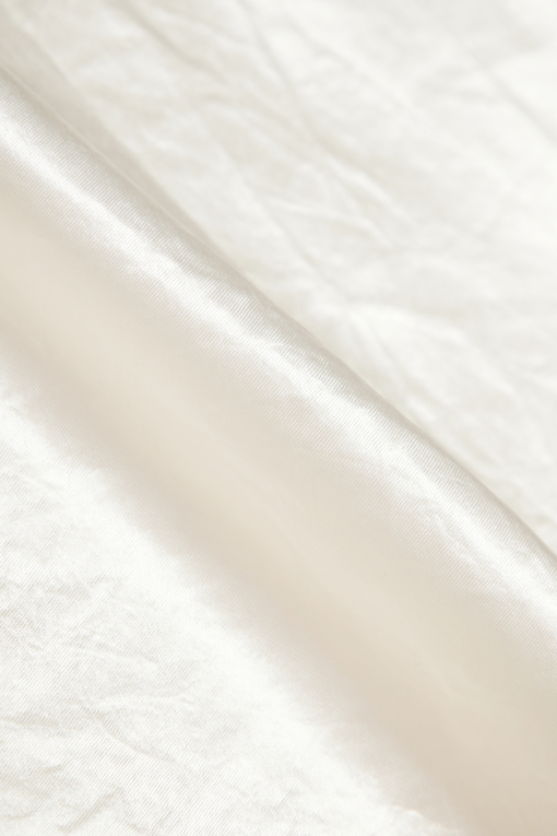 https://img.benettonmall.com/PARTS/KS/26S/SAWSE6631IV_MB_D15.jpg?cb=1778668868