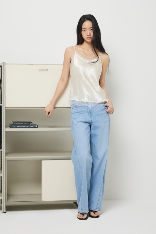 https://img.benettonmall.com/PARTS/KS/26S/SAWSE6631IV_MB_D3.jpg?cb=1778668868