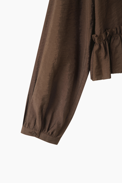 https://img.benettonmall.com/PARTS/KS/26S/SAWSE7631BR_MB_D14.jpg?cb=1778668868