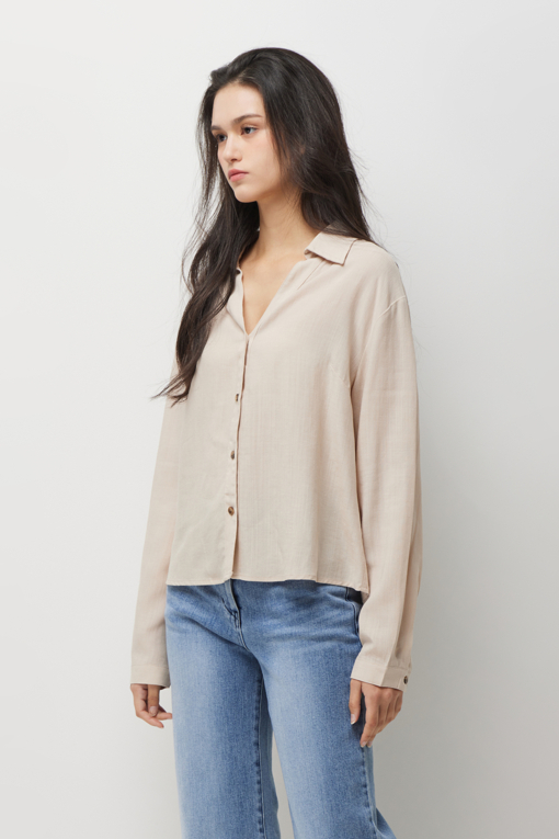 https://img.benettonmall.com/PARTS/KS/26S/SAWSE9631BE_MB_D1.jpg?cb=1778668868