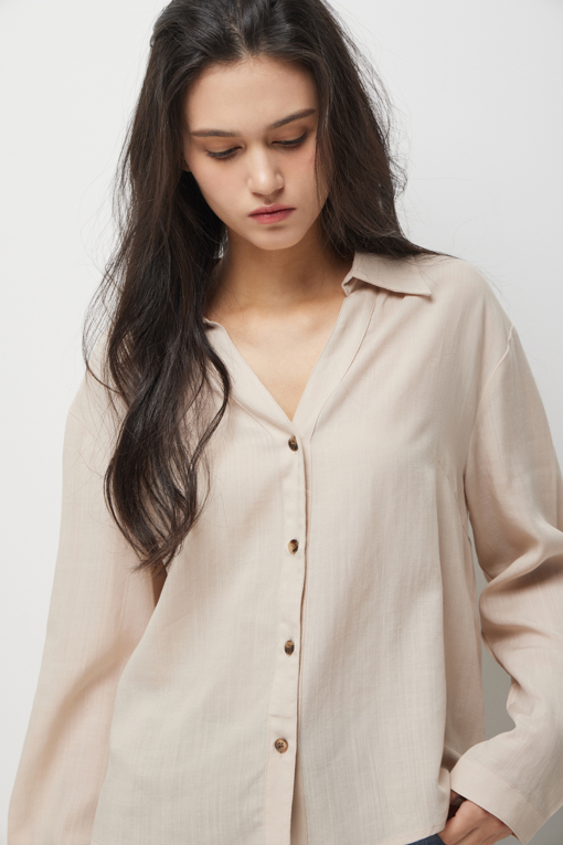https://img.benettonmall.com/PARTS/KS/26S/SAWSE9631BE_MB_D3.jpg?cb=1778668868