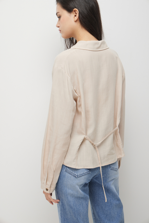 https://img.benettonmall.com/PARTS/KS/26S/SAWSE9631BE_MB_D4.jpg?cb=1778668868