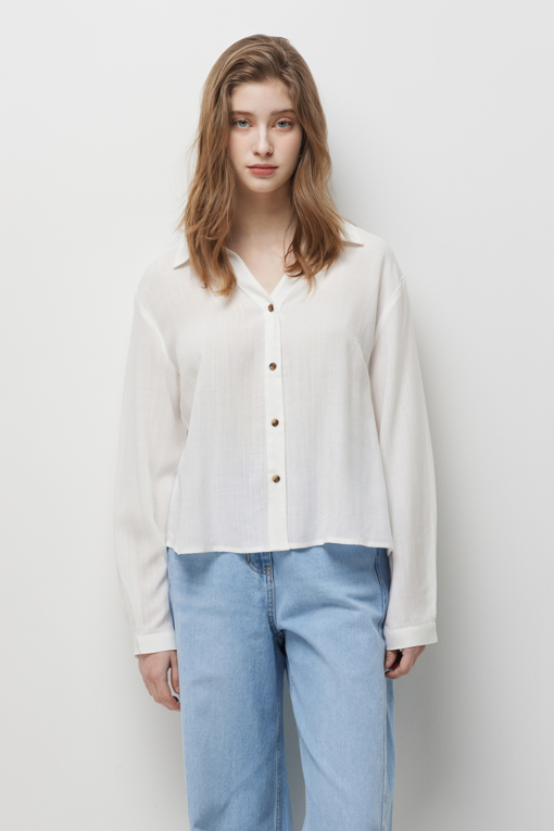 https://img.benettonmall.com/PARTS/KS/26S/SAWSE9631WH_MB_D0.jpg?cb=1782918151