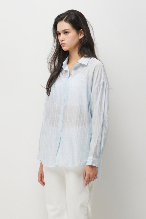 https://img.benettonmall.com/PARTS/KS/26S/SAWSZ1631BL_MB_D1.jpg?cb=1778668868