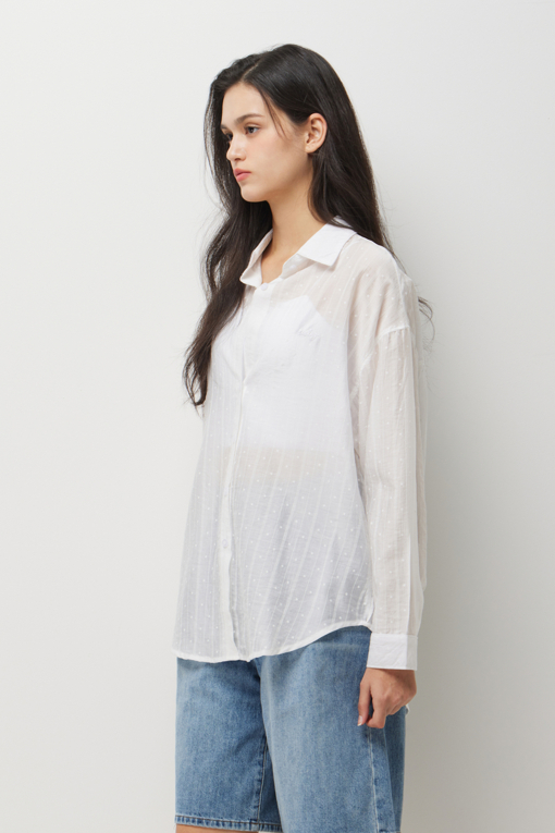 https://img.benettonmall.com/PARTS/KS/26S/SAWSZ1631WH_MB_D1.jpg?cb=1778668868