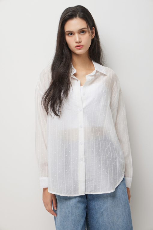 https://img.benettonmall.com/PARTS/KS/26S/SAWSZ1631WH_MB_D3.jpg?cb=1778668868