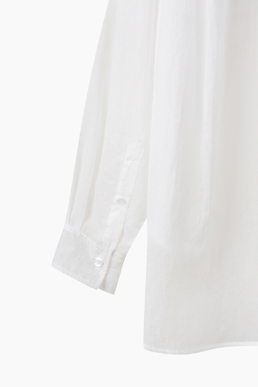 https://img.benettonmall.com/PARTS/KS/26S/SAWSZ3631WH_MB_D14.jpg?cb=1777643535