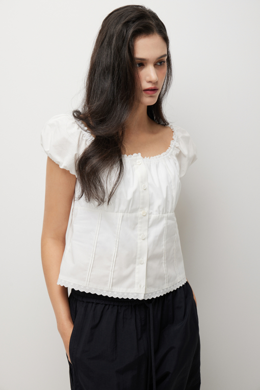 https://img.benettonmall.com/PARTS/KS/26S/SAWSZ4631WH_MB_D7.jpg?cb=1778668868