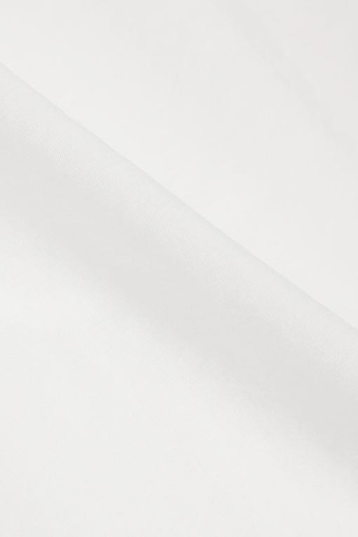 https://img.benettonmall.com/PARTS/KS/26S/SAWSZ5631WH_MB_D5.jpg?cb=1778668868