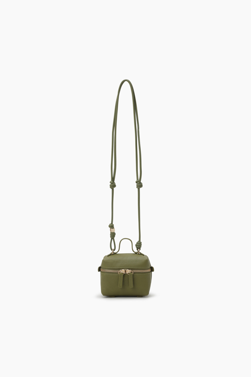 https://img.benettonmall.com/PARTS/KS/26S/SCBG02611GN_MB_D1.jpg?cb=1782918151