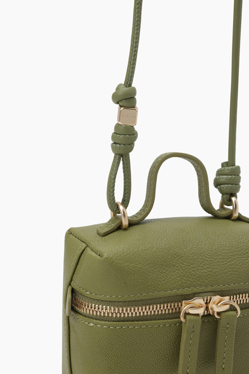 https://img.benettonmall.com/PARTS/KS/26S/SCBG02611GN_MB_D4.jpg?cb=1782918151