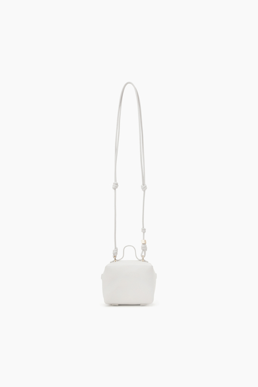 https://img.benettonmall.com/PARTS/KS/26S/SCBG02611IV_MB_D2.jpg?cb=1782918151
