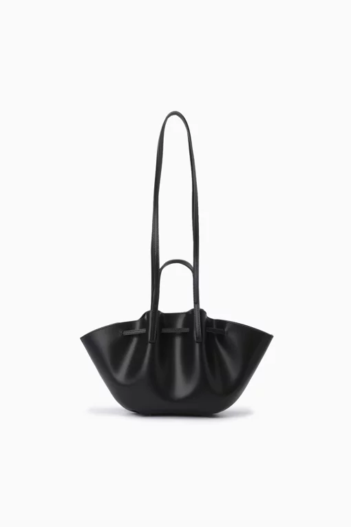 https://img.benettonmall.com/PARTS/KS/26S/SCBG03611BK_MB.jpg?cb=1782918151