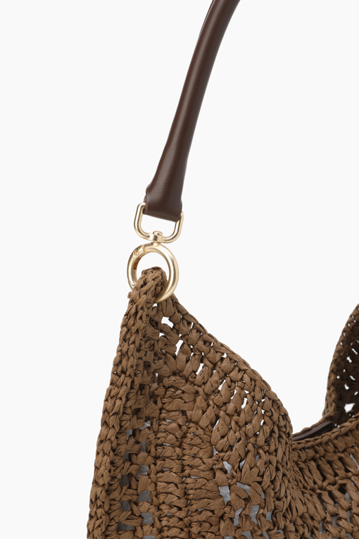 https://img.benettonmall.com/PARTS/KS/26S/SCBG35631CA_MB_D4.jpg?cb=1782918151