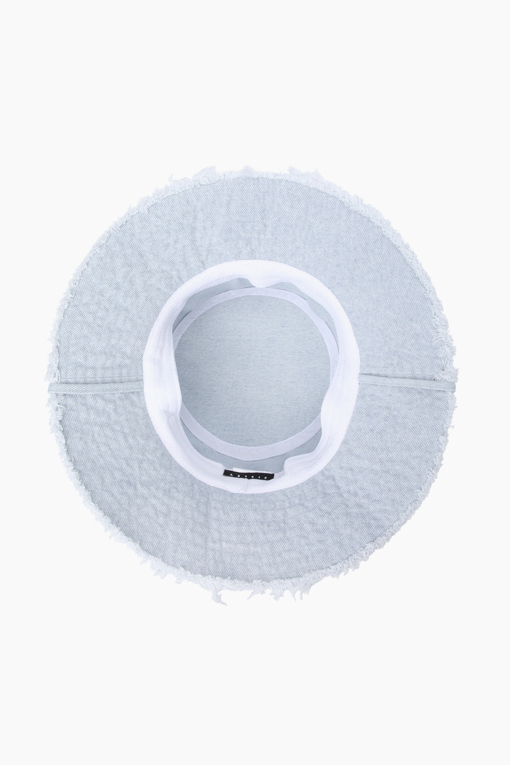 https://img.benettonmall.com/PARTS/KS/26S/SCCP31631LB_MB_D5.jpg?cb=1782918151